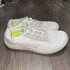 VNANV Barefoot White Casual Lace-Up Sneakers, Size 39